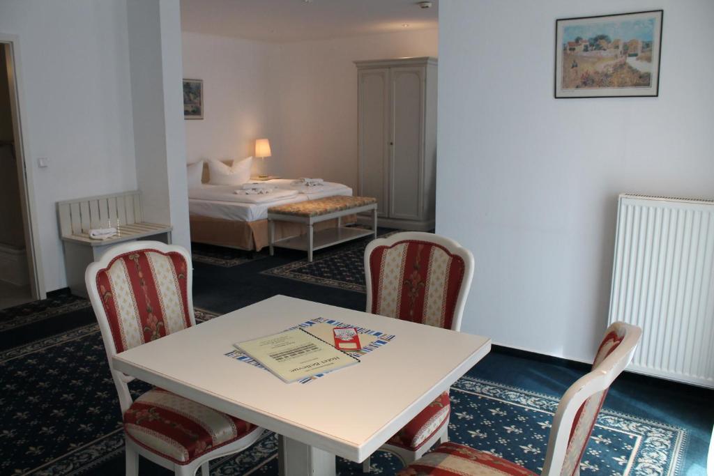 Hotel Bellevue Warnemünde Rostock Exterior foto